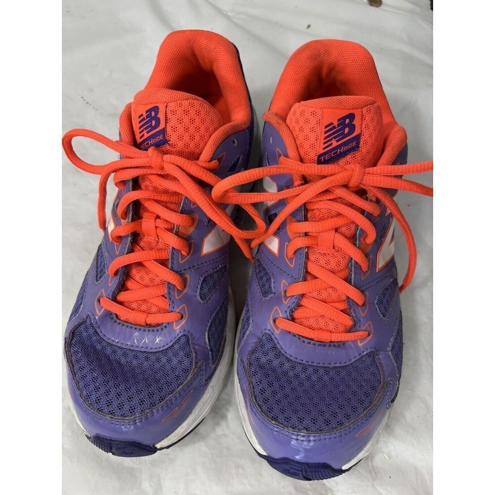 New Balance 680v3 Running Sneaker Shoes